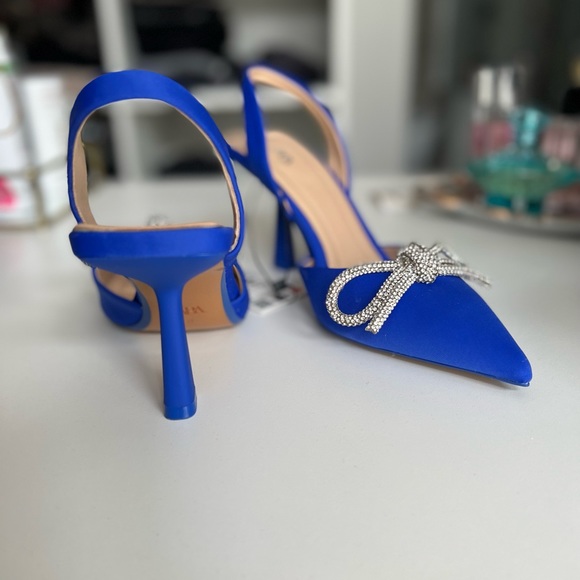 Zara Chrystal bow sling backs (good replica for Mach & Mach) - Picture 2 of 4